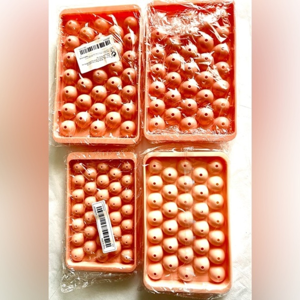 New! 4 Round Ice Cube Trays 3 Sizes Mini Water Bottle Pink